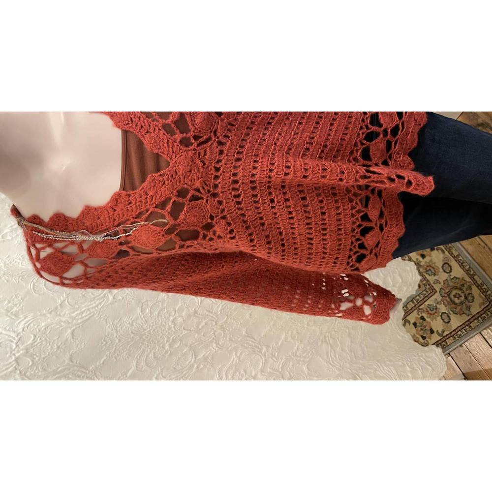 NEW ARATTA rust sweater in rust